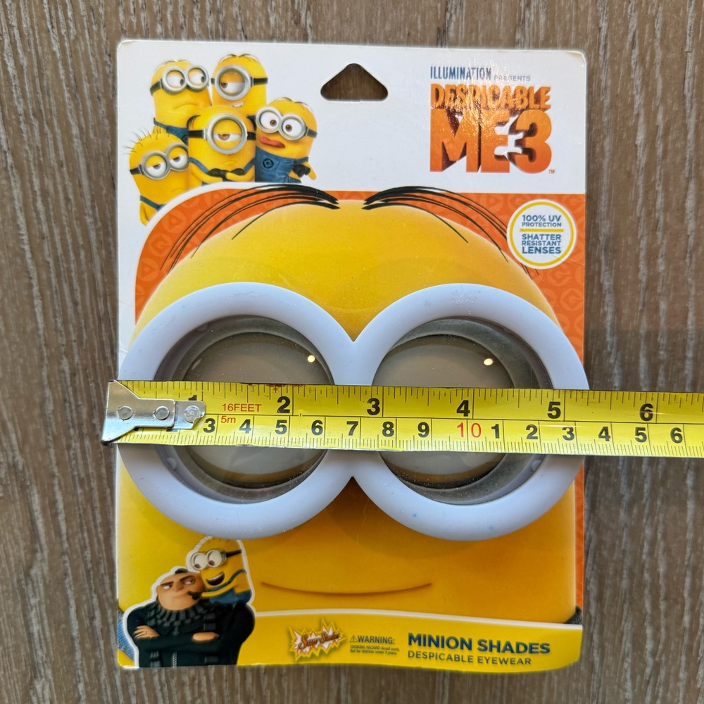 Universal Minion Goggles - Picture 5 of 5